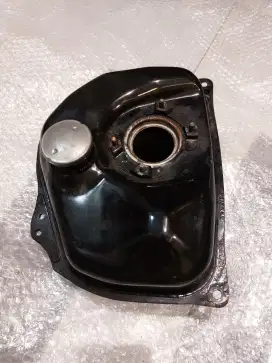 Dijual Tangki bahan bakar & full pump honda scoopy 2018