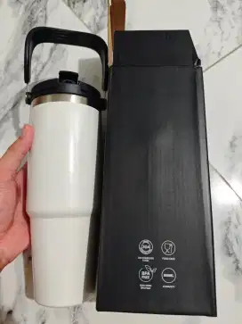 tumbler stailess 900 ML tahan es