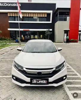 Honda Civic Es 1,5 turbo 2020 metic