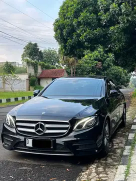 Mercedes Benz E300 AMG 2017 km 26rb