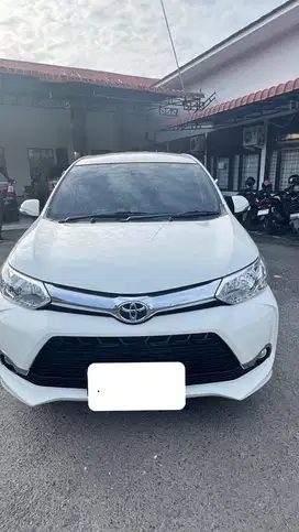 Avanza Veloz Putih