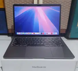 MacBook Air 13 M1 Fullset Garansi ON iBox