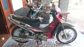 Supra 125 karbu lengkap AD Karanganyar