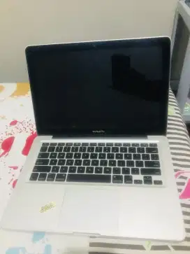 Laptop macebook pro