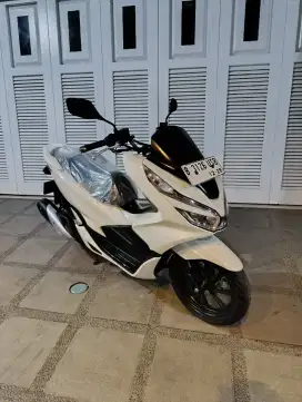 Bissmillah dijual motor Honda PCX 2018 istimewa