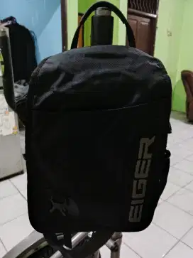 Tas Eiger selempang