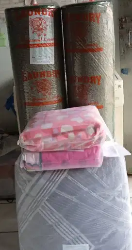 Di cari asisten Laundry