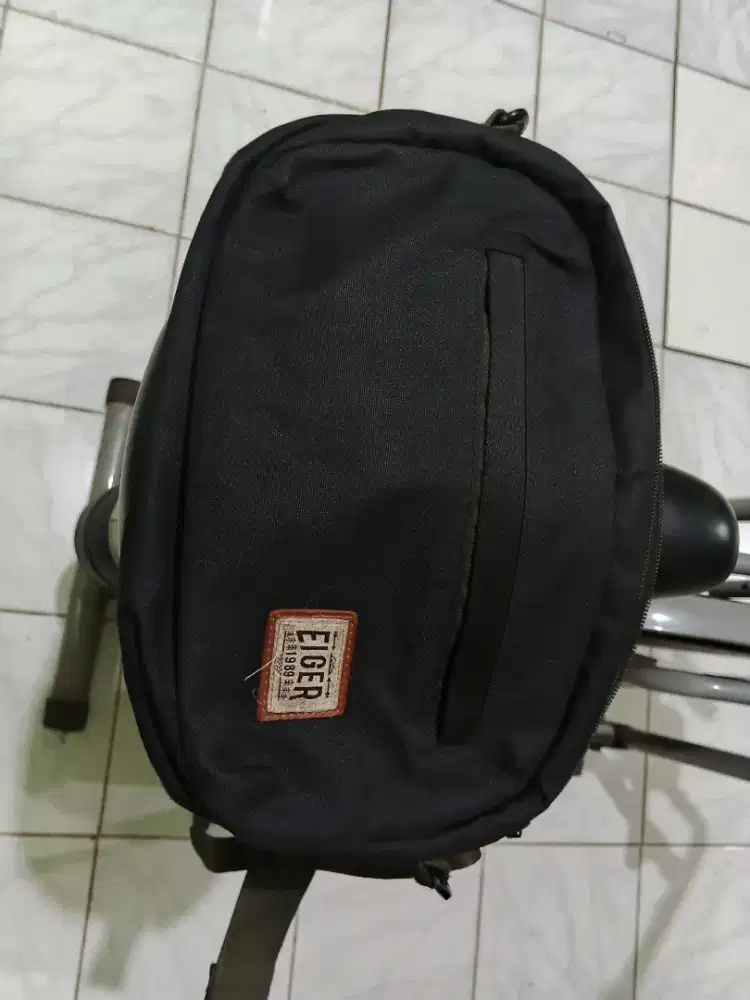 Tas aiger selempang dan pinggang