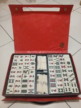 Mahjong solitaire