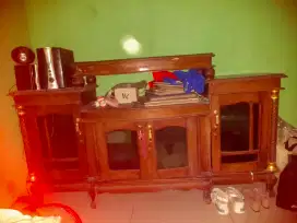 Meja Rias dan Bufet TV