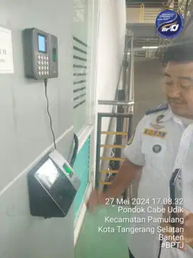 PASANG MESIN ABSEN ZKTECO  SERVICE CCTV TUKANG LISTRIK PANGGILAN