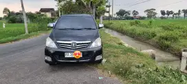 Toyota Kijang Inova