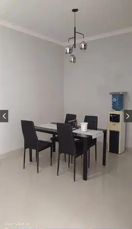 Rumah dengan design cantik dan elegan lokasi disawah besar jakarta