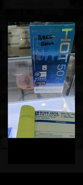 Infinix hot 50 pro plus layar lengkung