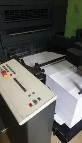 Mesin Cetak Heidelberg Speed Master 52 4 warna