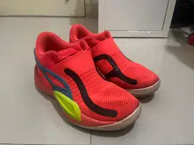 Sepatu Basket Indoor Puma Rise Nitro