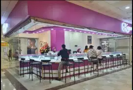 Di butuhkan karyawati untuk jaga toko perhiasan