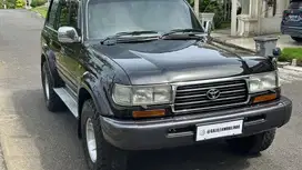 Rare item!!! Landcruiser VXlimited manual