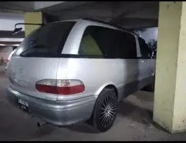 Toyota lucida th2000