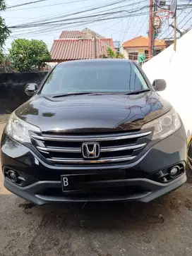 Milik Pribadi: Honda CRV 2.4 AT 2014 Hitam. Kemewahan & Kenyamanan