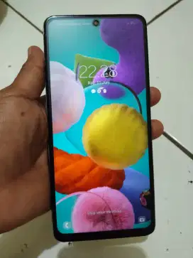 Samsung. A51. 6/128. Minus fingerprint off kamera speaker aman normal