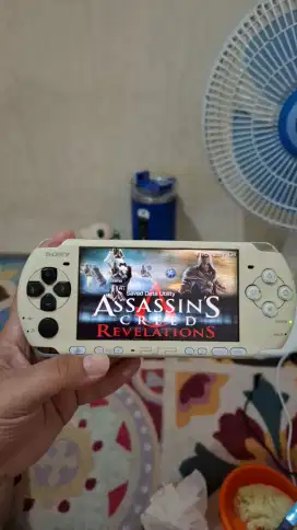 PSP minus tompel dikit
