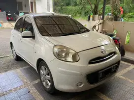 Nissan March 1.2 L AT Tahun 2012