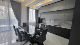 Dijual rumah mewah full furniture graha candi golf cluster panorama