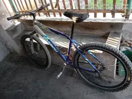 Sepeda bekas uk 27