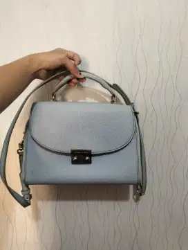 TAS CHARLES AND KEITH ORI