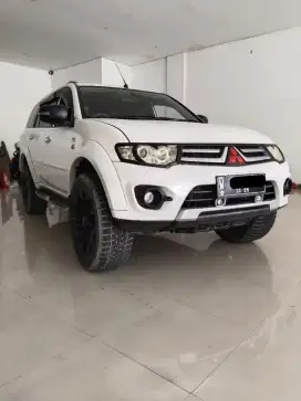 Mitsubishi Pajero Dakar A/T 2014 Diesel Sunroof