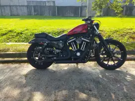 For Sale Iron 883 2018 like new