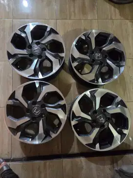 Velg oem honda BR-V R16 pvd 5x114 ada 4bj