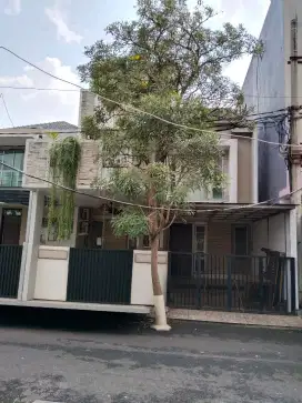 Disewakan /dijual rumah di galaxy tingkat LT 72 LB 60 bebas banjir