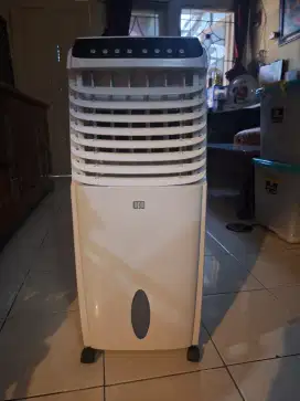 Air Cooler merek  APA