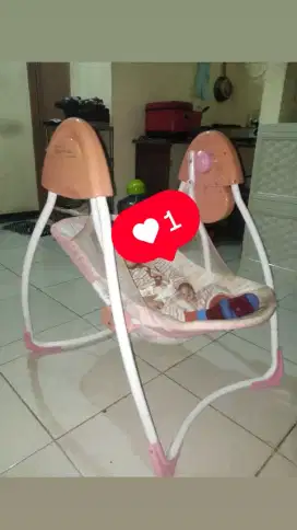 SWING MERK BABYDOES (KONDISI BAIK) jual cepat