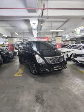 KM 73rb Hyundai H1 2.4 Bensin Royale AT Matic 2017 Low KM 2018 XG