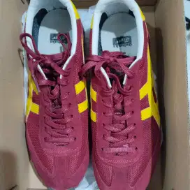 Sepatu Onitsuka Original UK8 EUR41.5