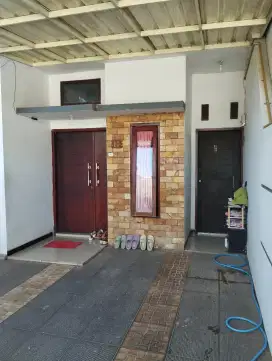 Rumah Nyaman Terapung Cluster One Gate System