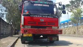 Dijual Nissan Truck PF 6