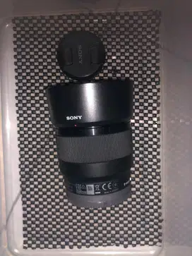 Jual Lensa Sony 35mm f/1.8 OSS E-Mount Bekas Nego Mulus