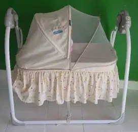 ayunan bayi baby swing bouncer ada kelambu siap pakai