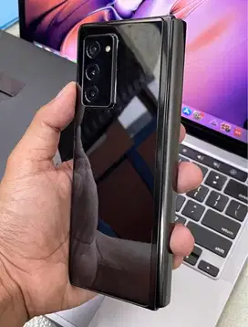 Samsung Zfold 2 12/256 sein