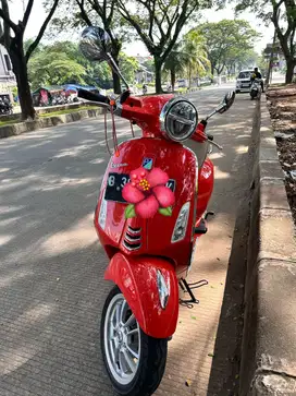 Vespa primavera i-get abs 2022
