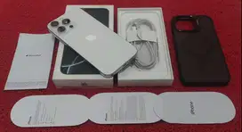 IPhone 16 Pro Max White Titanium 256 GB IBOX ( TT/BT )