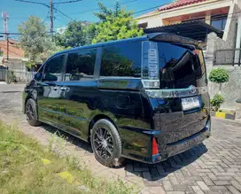 Toyota Voxy 2019 Bensin