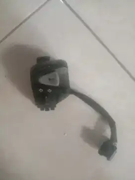 Switch assy saklar holder kiri vario 125 150 new