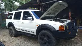 Ford everest 2008 4x4 manual TDI