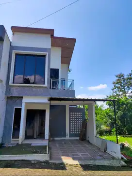 Rumah Cluster The Wangsa Hutama Magelang