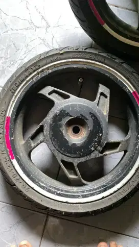 1 set ban velk Kymco r12